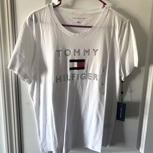 tommy hilfiger t-shirt